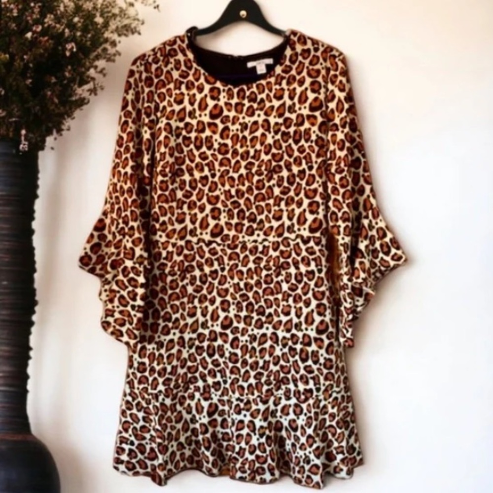 Bar III Bell-Sleeve Leopard Print Dress Size 2 - Picture 4 of 15